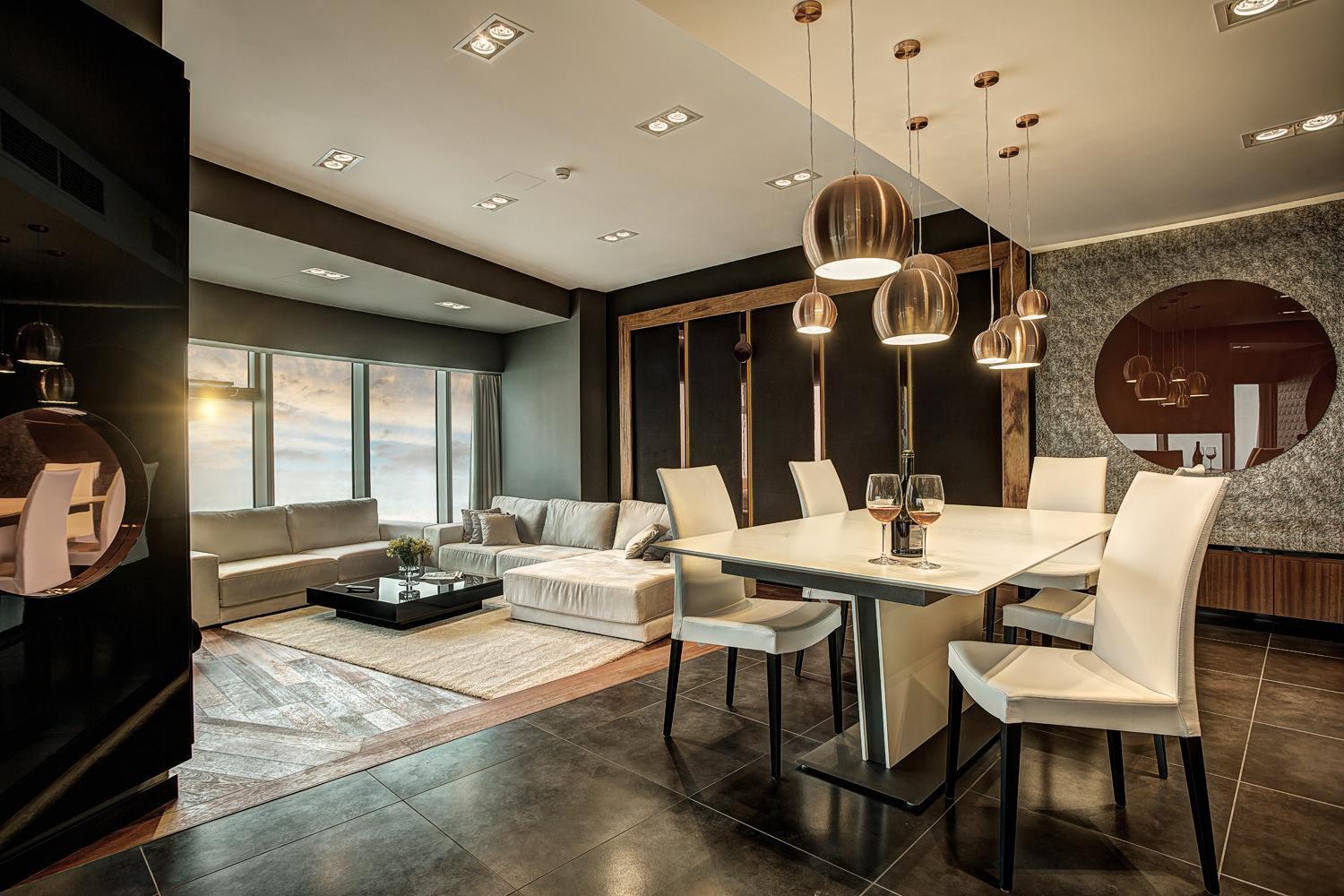 30Th+ Floor Apartments In Sky Tower فروتسواف المظهر الخارجي الصورة
