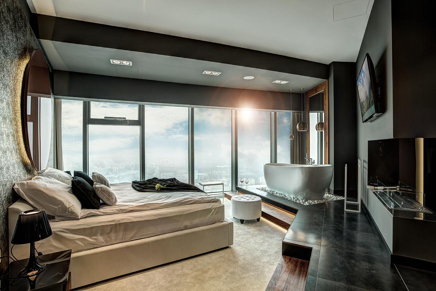 30Th+ Floor Apartments In Sky Tower فروتسواف المظهر الخارجي الصورة